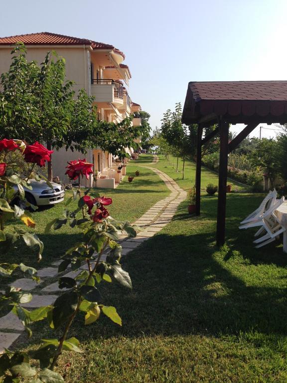 Stella Meri Studios - Apartments Nea Skioni Zewnętrze zdjęcie